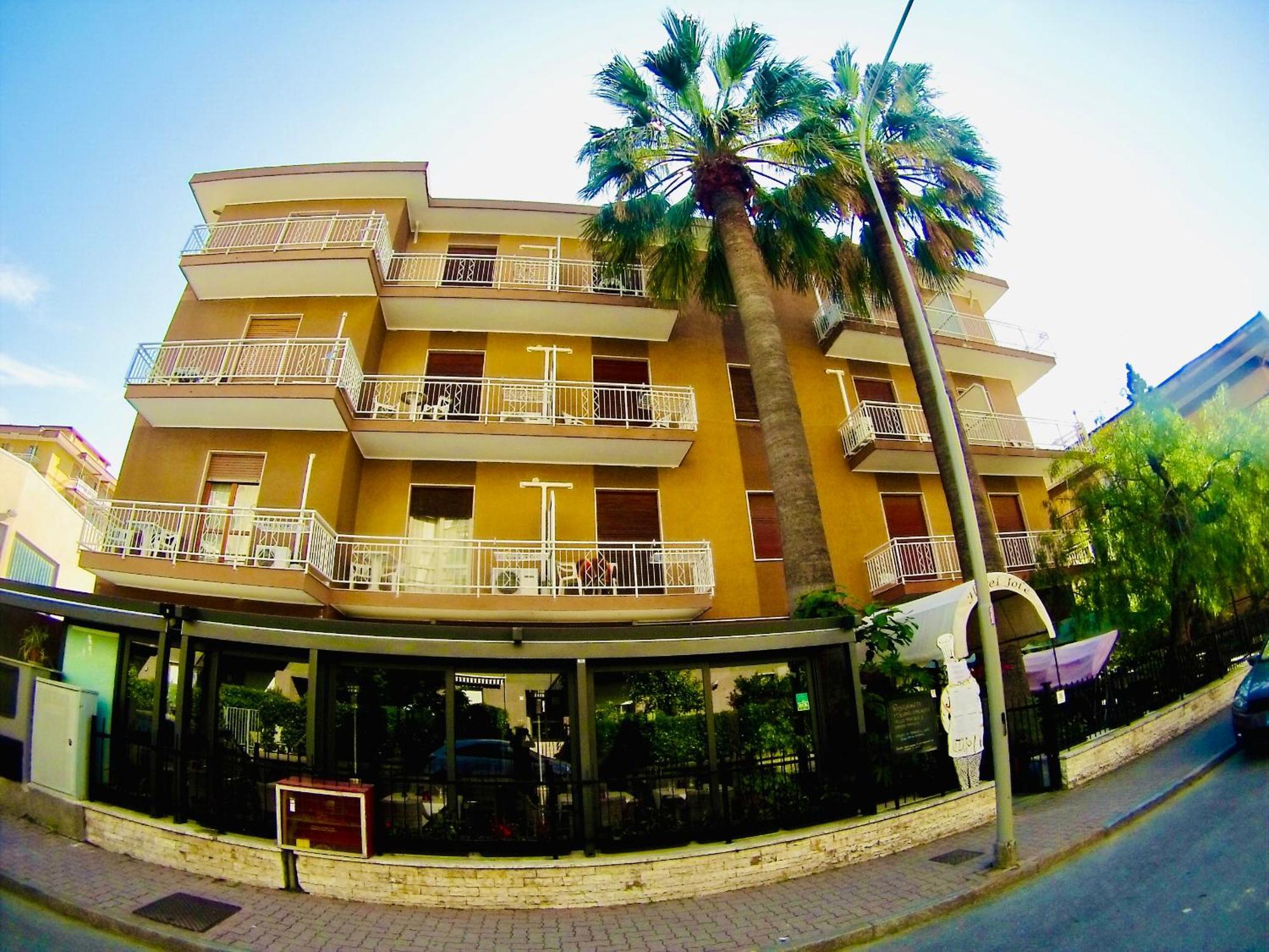 Hotel Jole Marina dʼMarina dʼAndora المظهر الخارجي الصورة