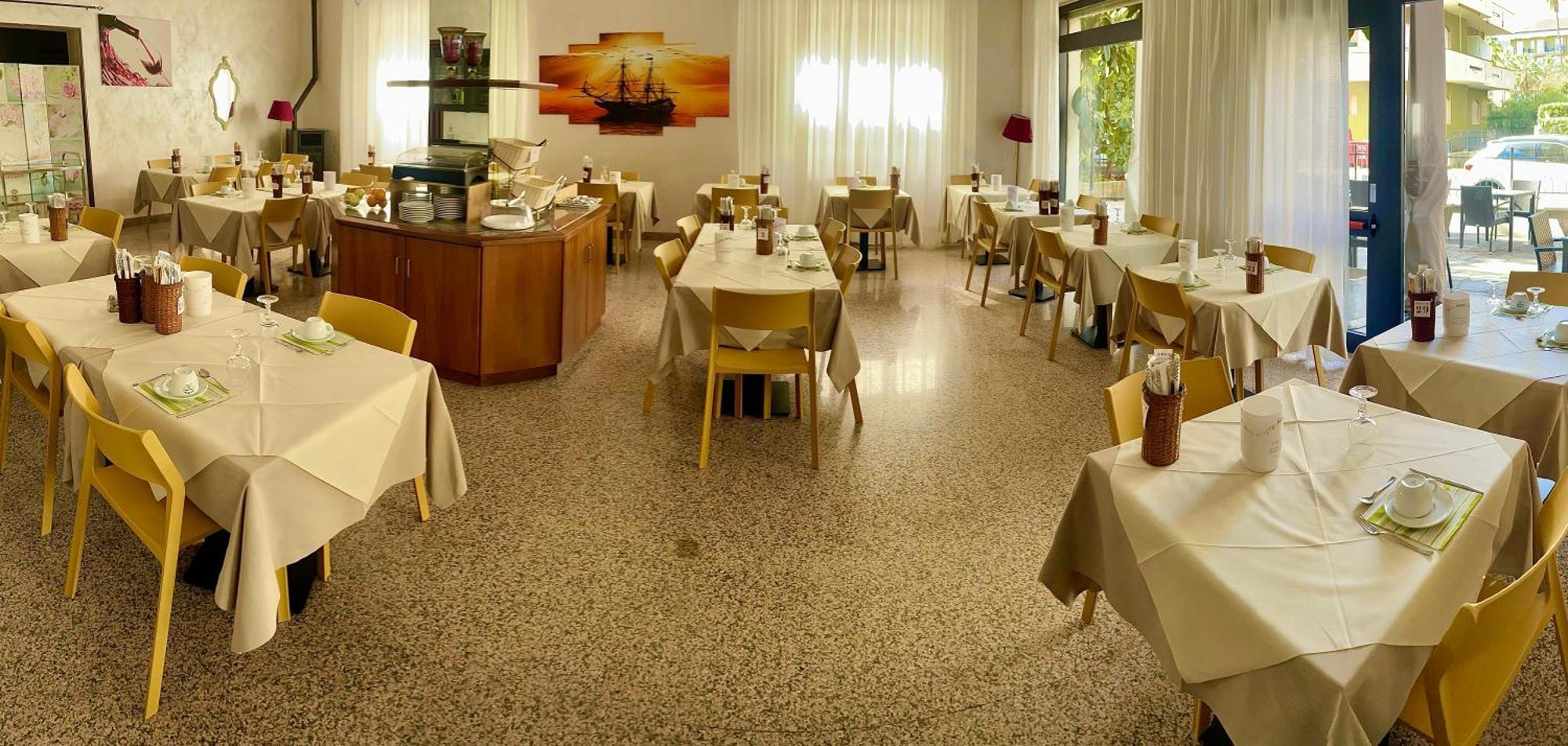 Hotel Jole Marina dʼMarina dʼAndora المظهر الخارجي الصورة